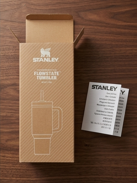 Stanley x Wicked Elphaba 40oz H2.0 FlowState Quencher Tumbler cup x Target